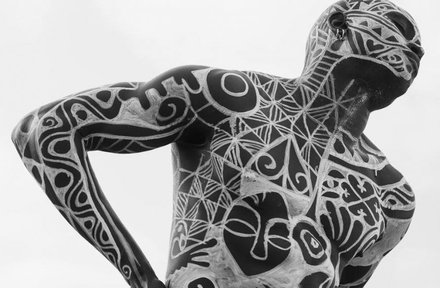 What is Body Art? A Beginner’s Guide to Its Meaning and History